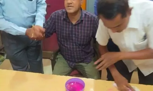 Vigilance and Anti-corruption team arrests Lot Mandal in Karimganj