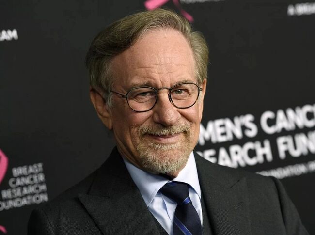 Steven Spielberg Debuts His Movie Memoir The Fabelmans 