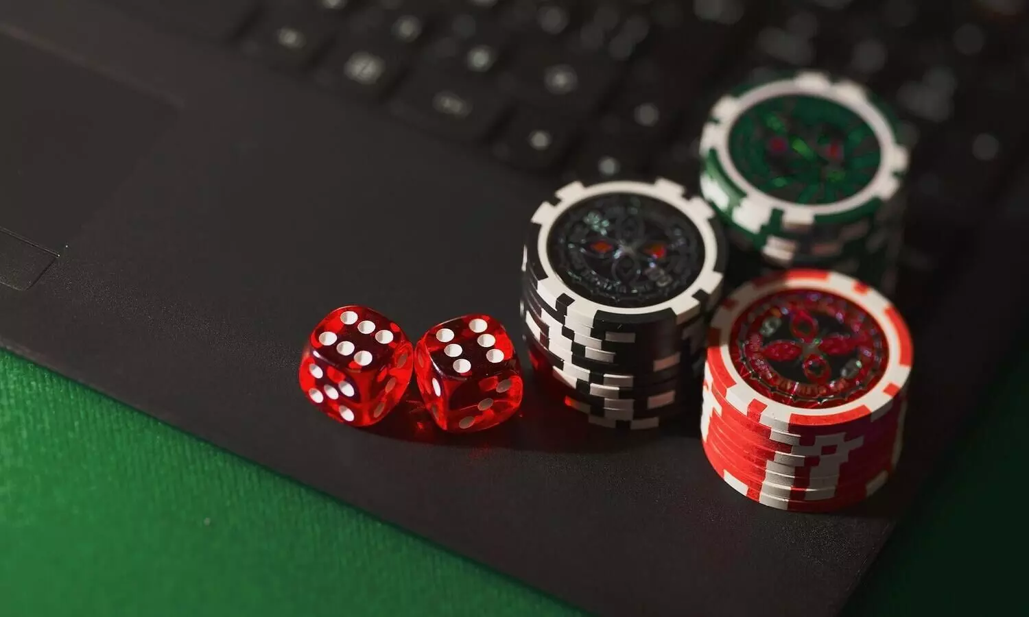 2 Russians, 1 Ukrainian arrested in Goa for online gambling