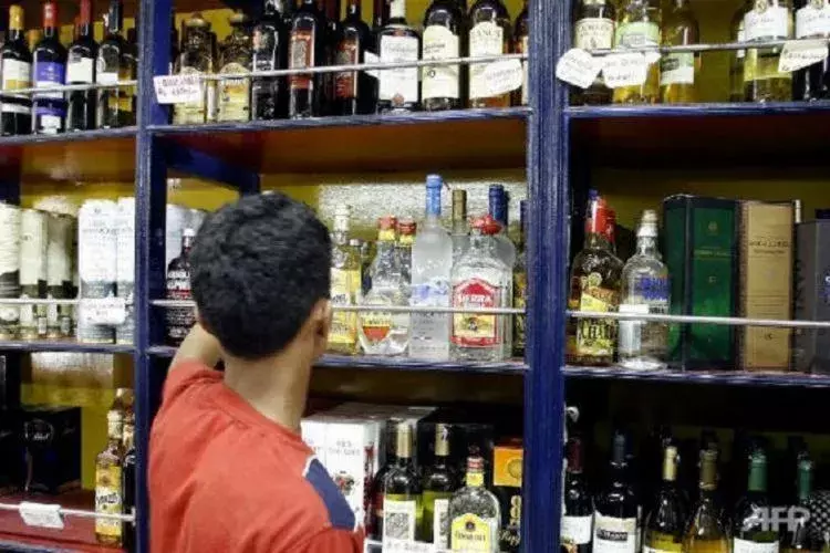 Hojai residents accuse Excise of inaction as illicit liquor shops spread