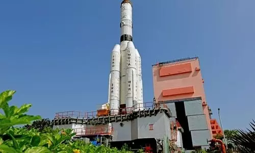 ISRO getting ready its GSLV rocket for OneWeb satellite launch
