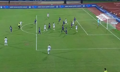 Robbed points and Red Card in NEUFCs first game