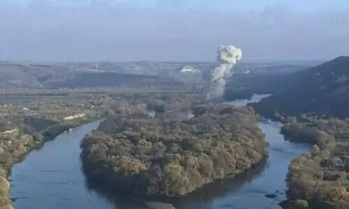 Barrage of Russian strikes hits key Ukrainian infrastructure