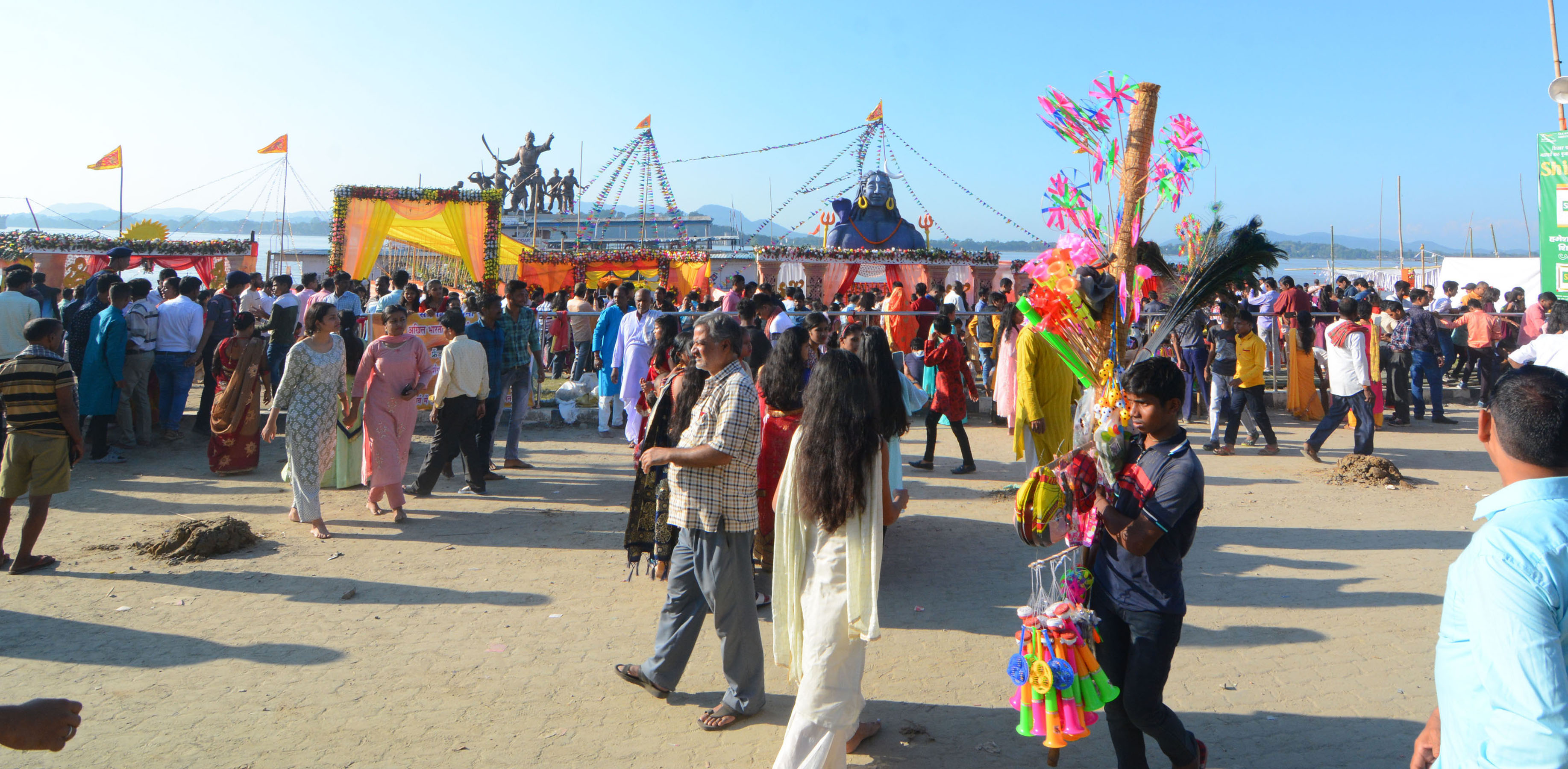 Devotees throng in large numbers during Chatth Puja celebrations in Guwahati