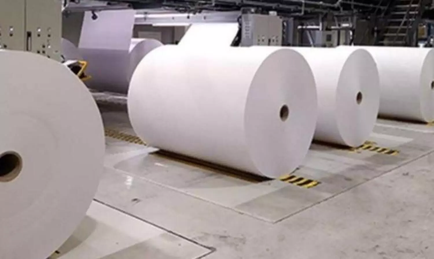 Costly imports, Ukraine crisis hit Indias paper supplies