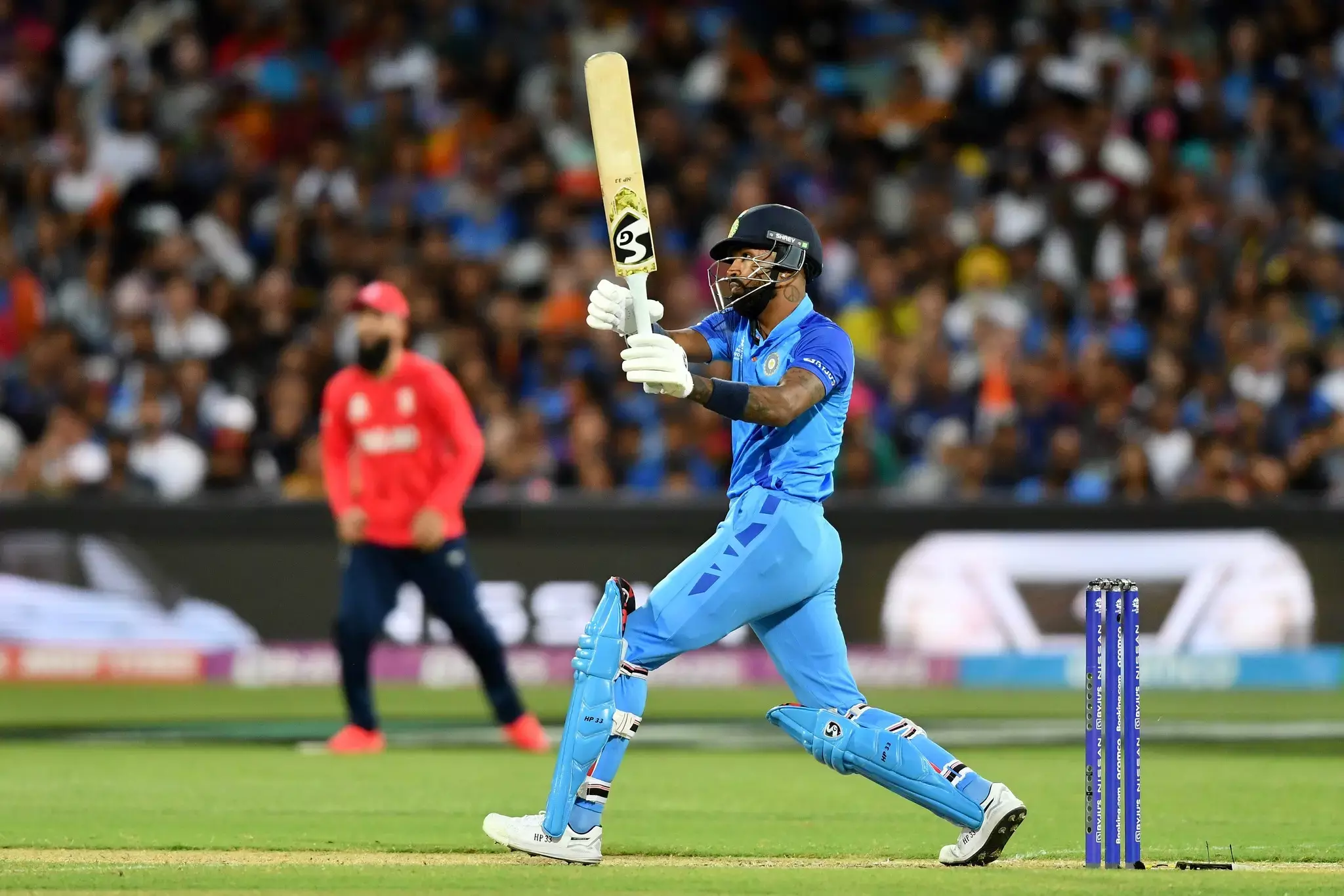 India set England 169 to win in second semifinal