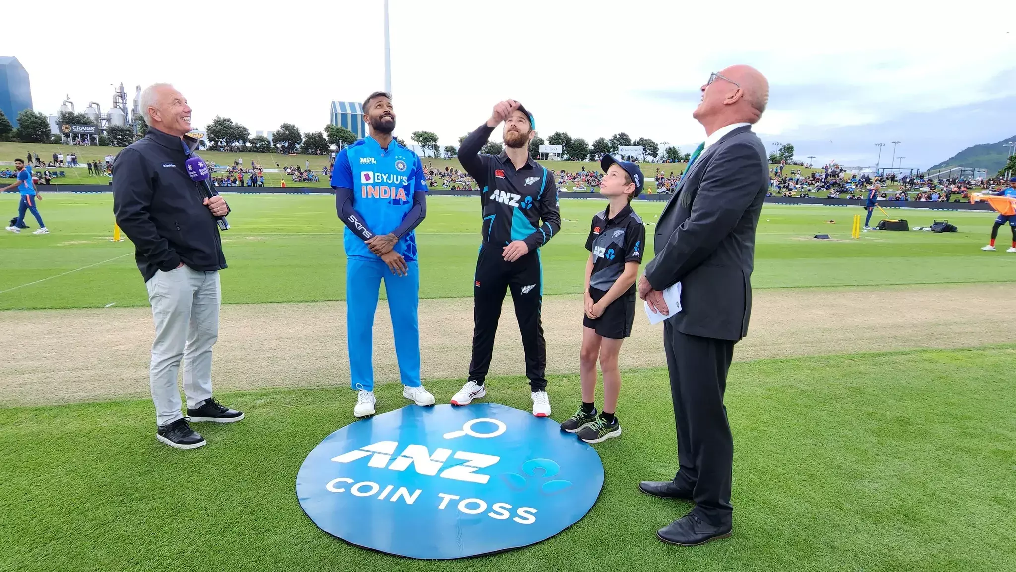 IND v NZ, 2nd T20I: New Zealand win toss, elect to bowl first against India at Bay Oval