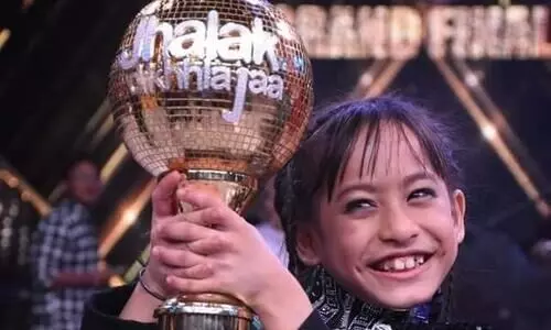 Guwahatis Gunjan Sinha, 8, wins Jhalak Dikhhla Jaa 10 trophy