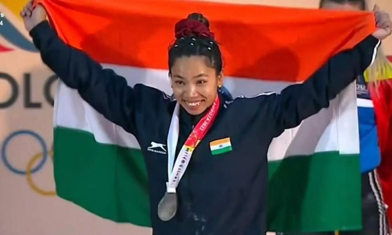 Mirabai Chanu clinches silver medal in World Championship 2022