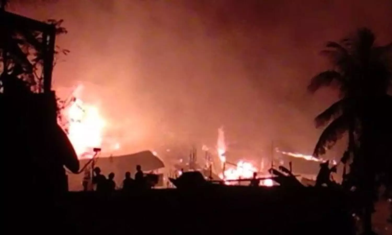 Guwahati: Massive fire guts over 100 houses in Fatasil Ambari, 12 cylinders exploded