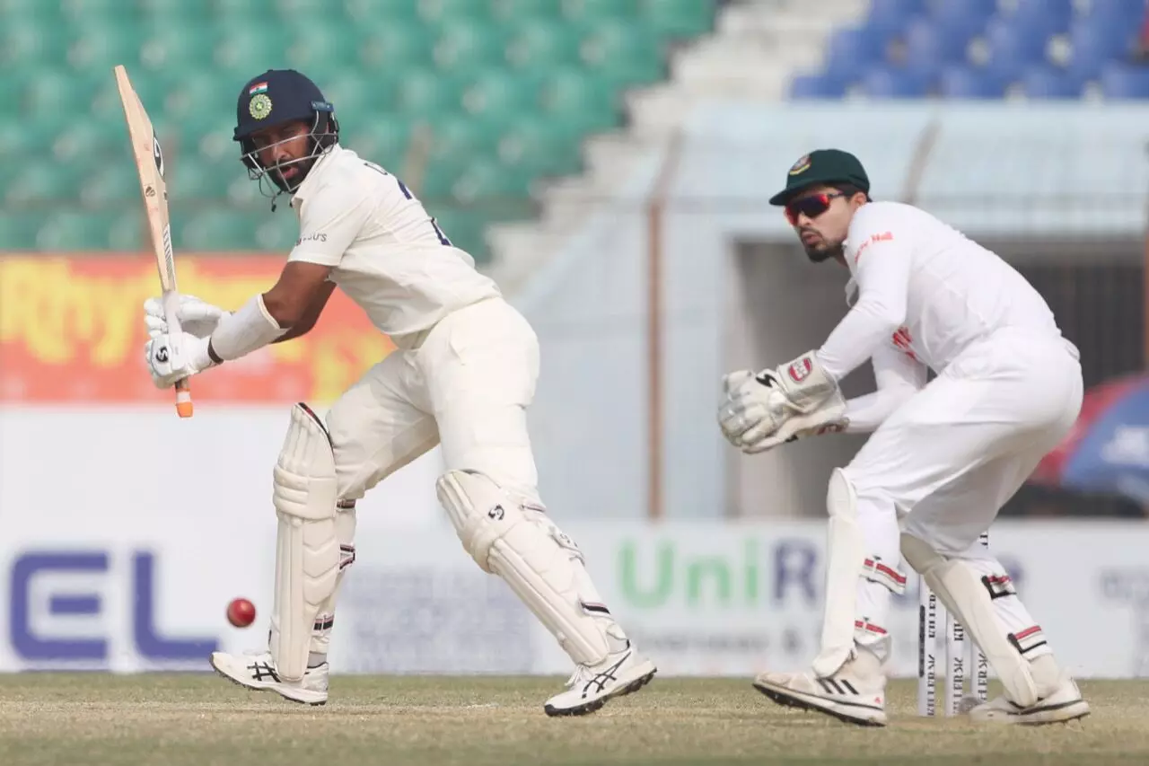 India 36/0 in second innings against Bangladesh at lunch on Day 3 India 36/0 in second innings against Bangladesh at lunch on Day 3