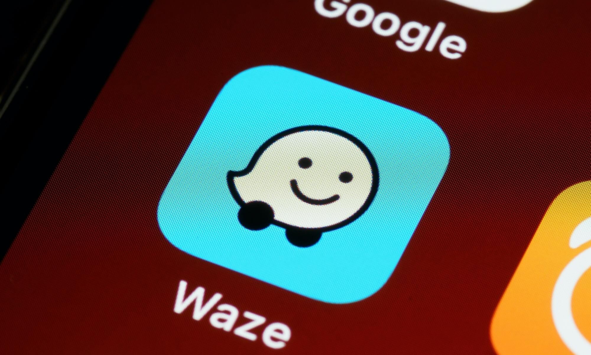 google-s-waze-app-adds-new-feature-that-warns-about-dangerous-roads