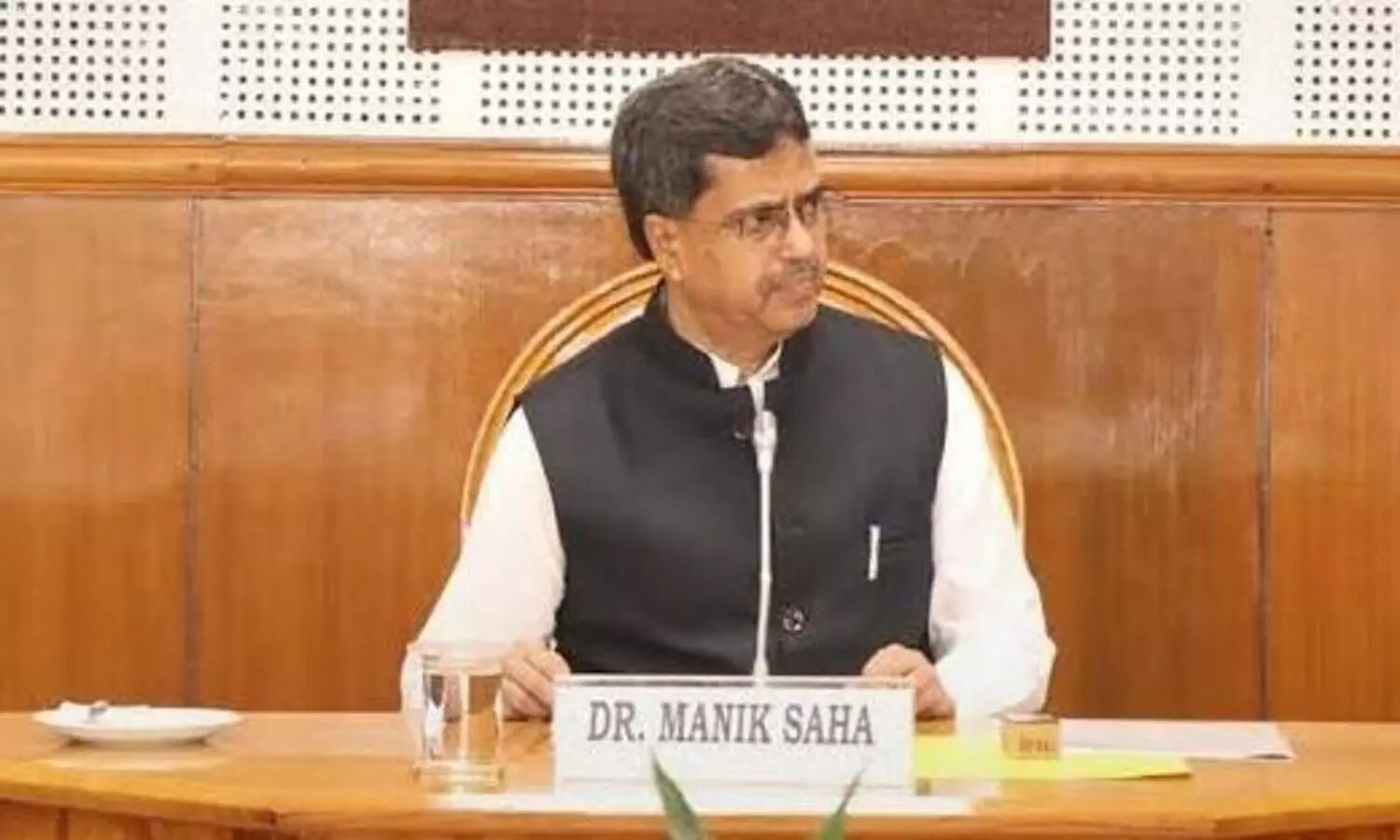 Tripura CM dials Amit Shah for safety of students in Manipur