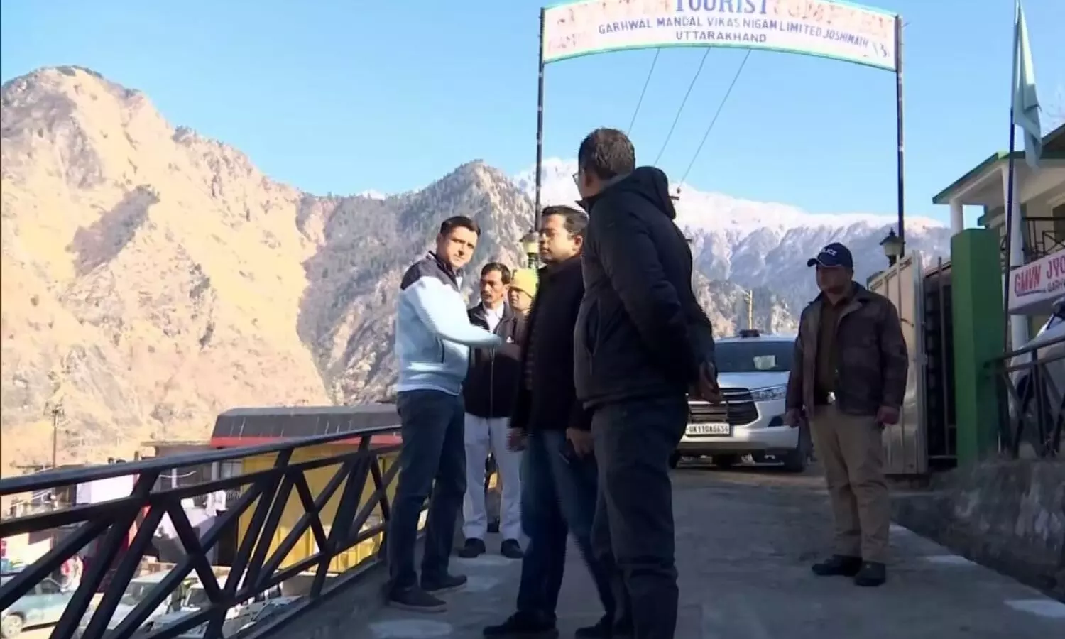PMO team visits Joshimath; more cracks appear