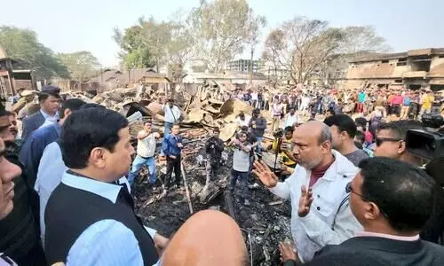 Sonowal visits Jorhat bazaar, says govt to rehabilitate traders