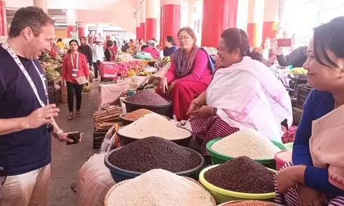 Imphal: Foreign delegates attending G20 dialogue forum visits  Nupi Keithel