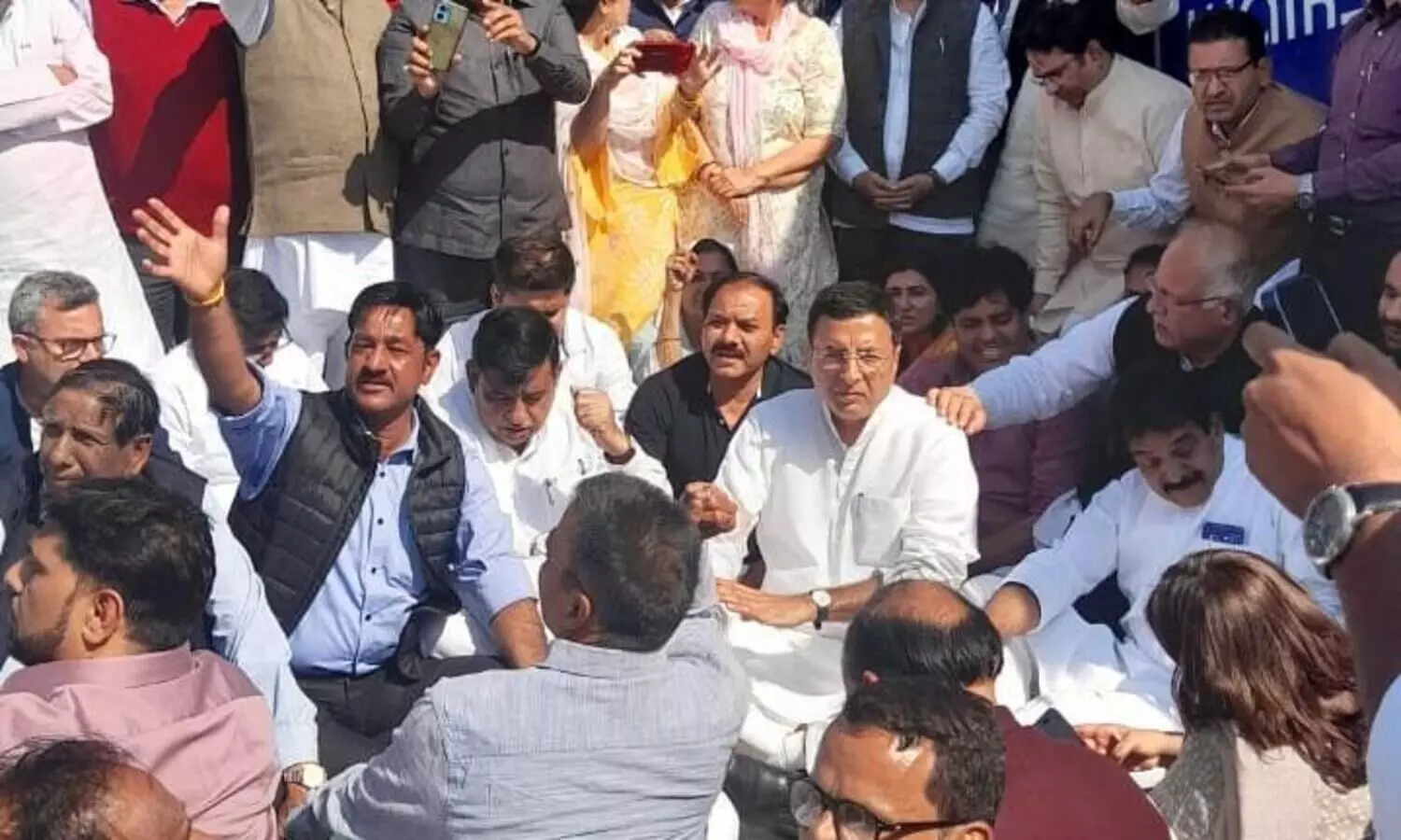 SC agrees to hear plea by Pawan Khera against arrest by Assam Police