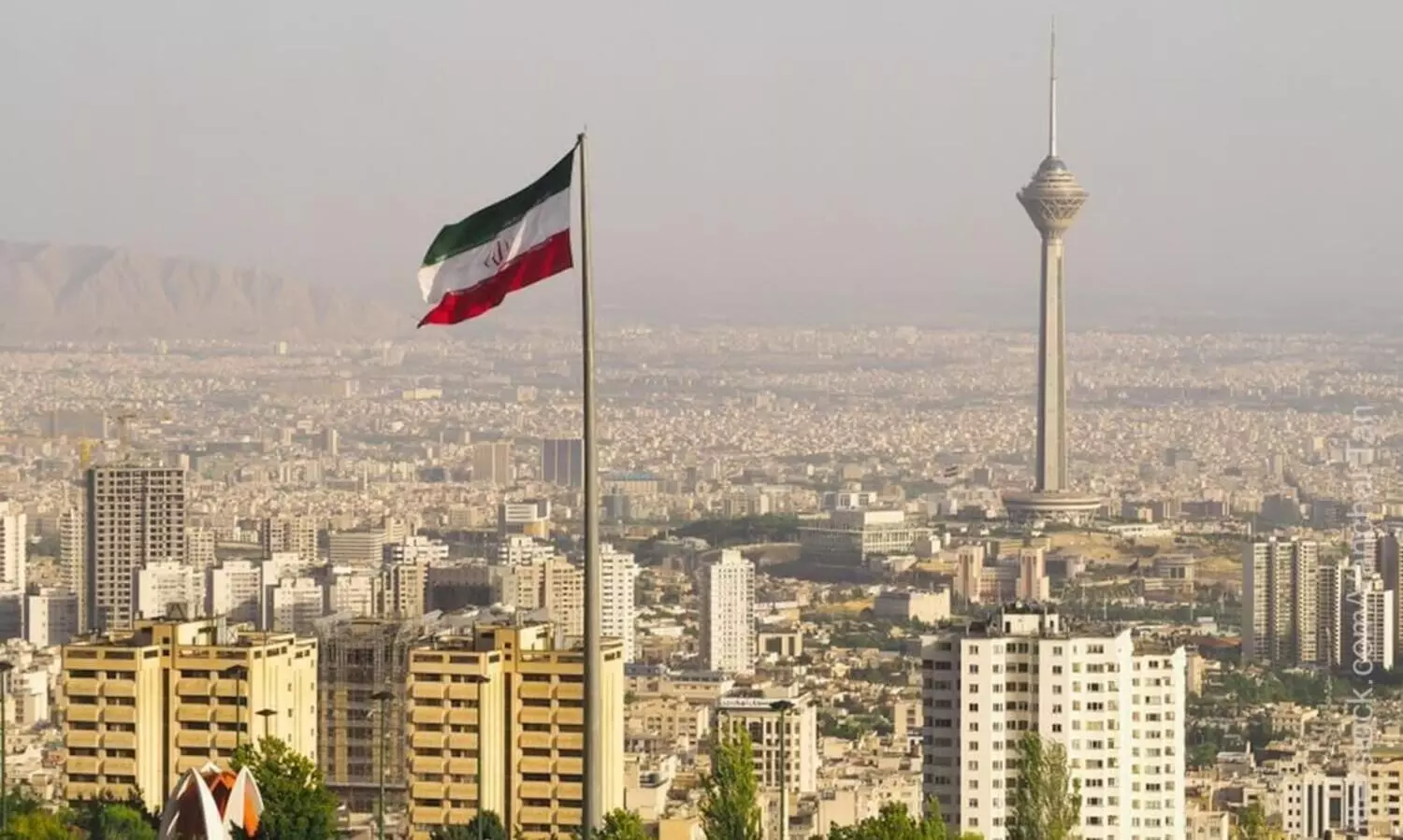 Iranian minister says school girls poisoned in Qom to prevent them from attending school