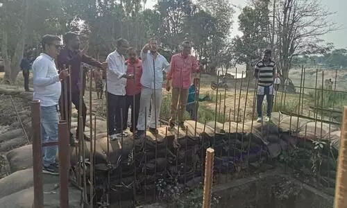 Congress demands mending of dykes, sluice gates in Cachar