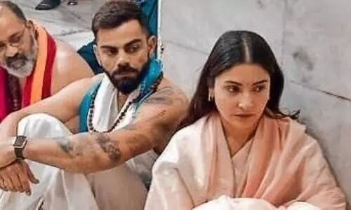Anushka, Virat offer prayers at Mahakaleshwar temple in Ujjain