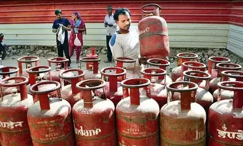 LPG, CNG get priority as Centre revises gas allocation amid West Asia conflict