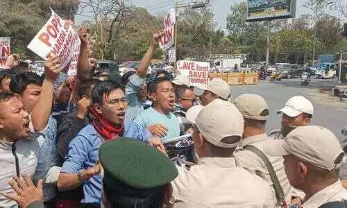 Manipur: Students bid to storm CM N Biren Singhs bungalow foiled