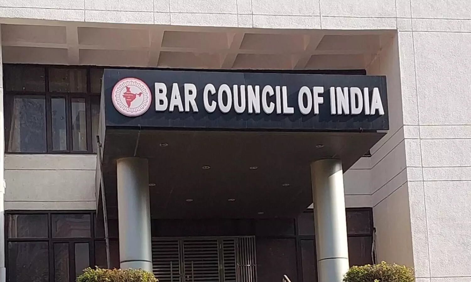 BCI allows foreign lawyers, law firms to practice in India