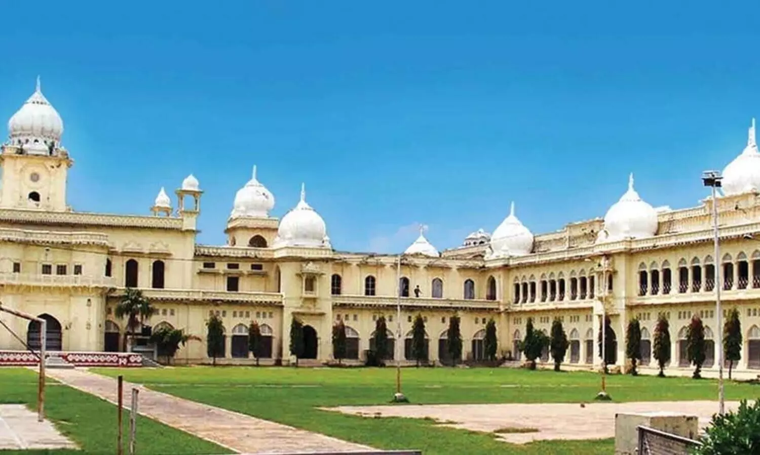 LU imposes Rs 100 as registration fee for students