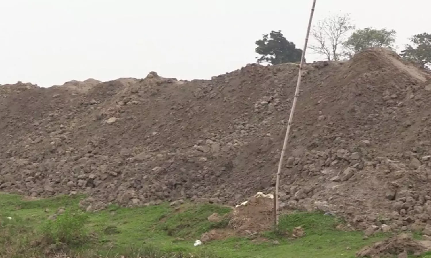 Biswanath: Action demanded against brick kiln owner for illegally excavating land