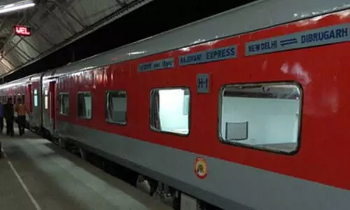 Over 1 kg gold biscuits seized from Rajdhani Express in Guwahati