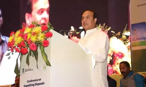 Himanta asks officials to ensure speedy disposal of applications for land settlement