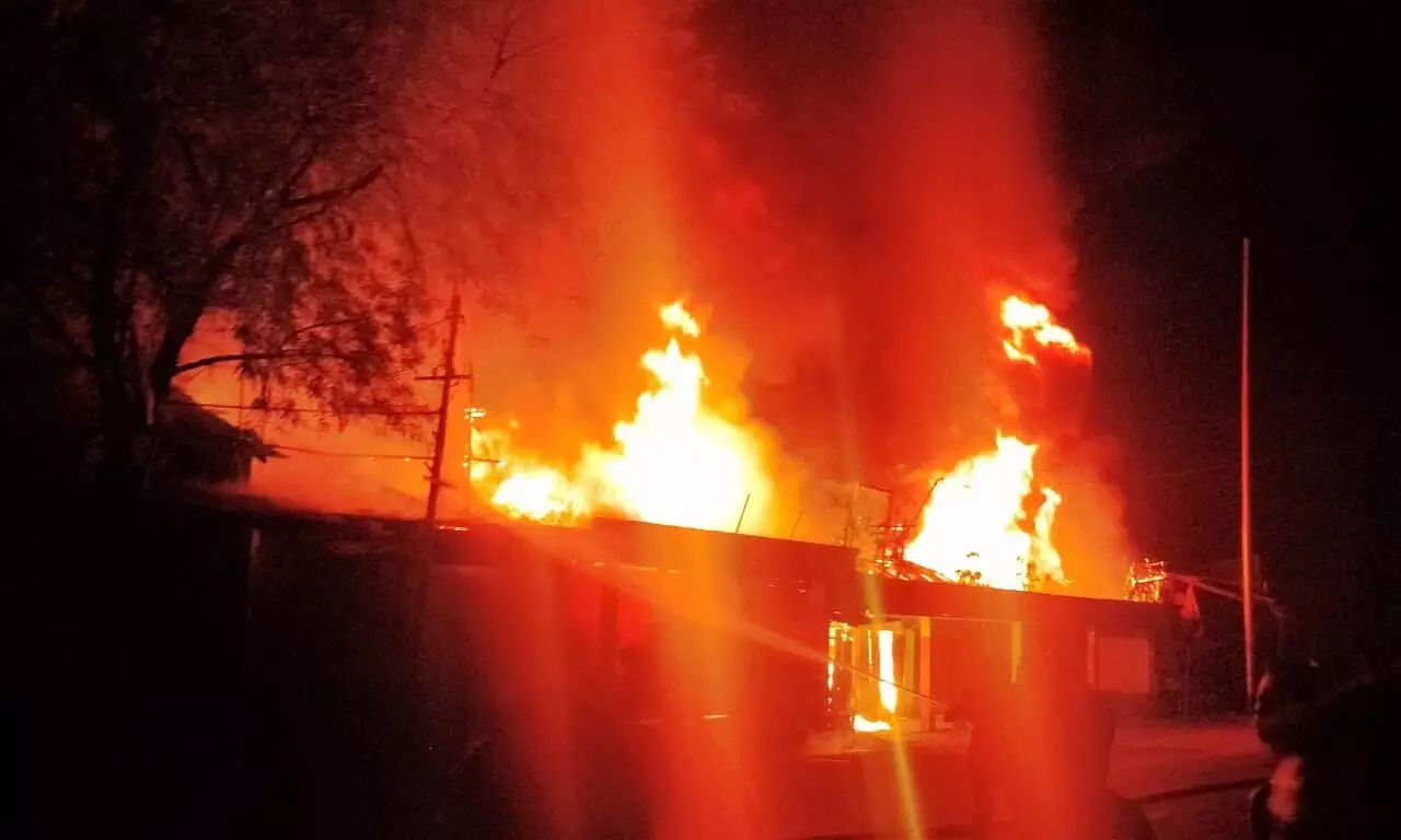 Nalbari: Fire breaks out in Barkhetri, property worth Rs 3 Cr damaged Nalbari: Fire breaks out in Barkhetri, property worth Rs 3 Cr damaged