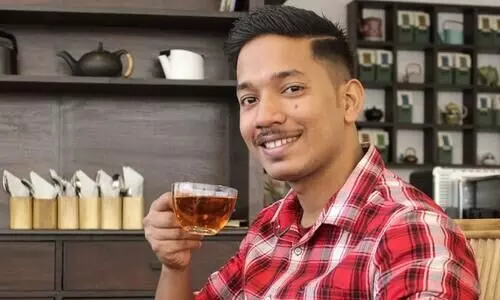 Assam: Two miscreants brutally attack Starbucks manager in Guwahati