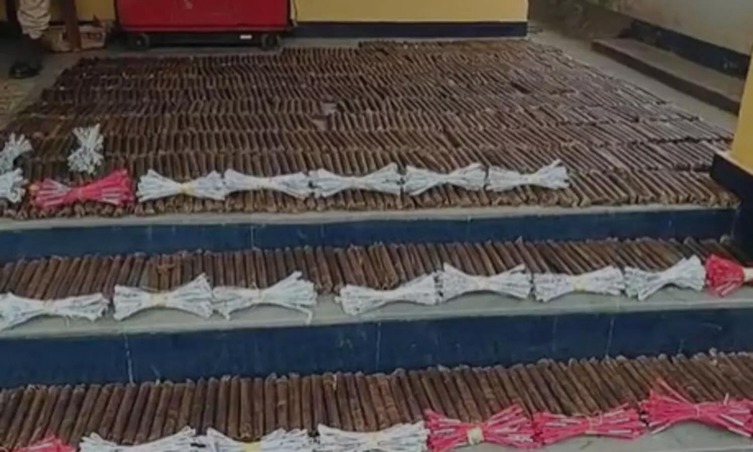 Assam: Explosives recovered from bus in Goalpara, one arrested