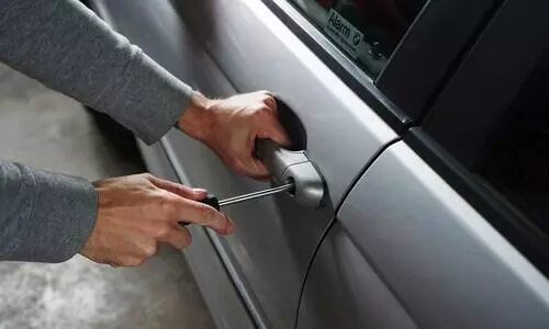 Darrang: Car lifter promises to return car within three days after stealing it