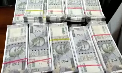 Fake currency notes seized in Guwahati, one held