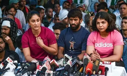 Wrestlers resume duties with Railways, Sakshi refutes reports of withdrawing from protest