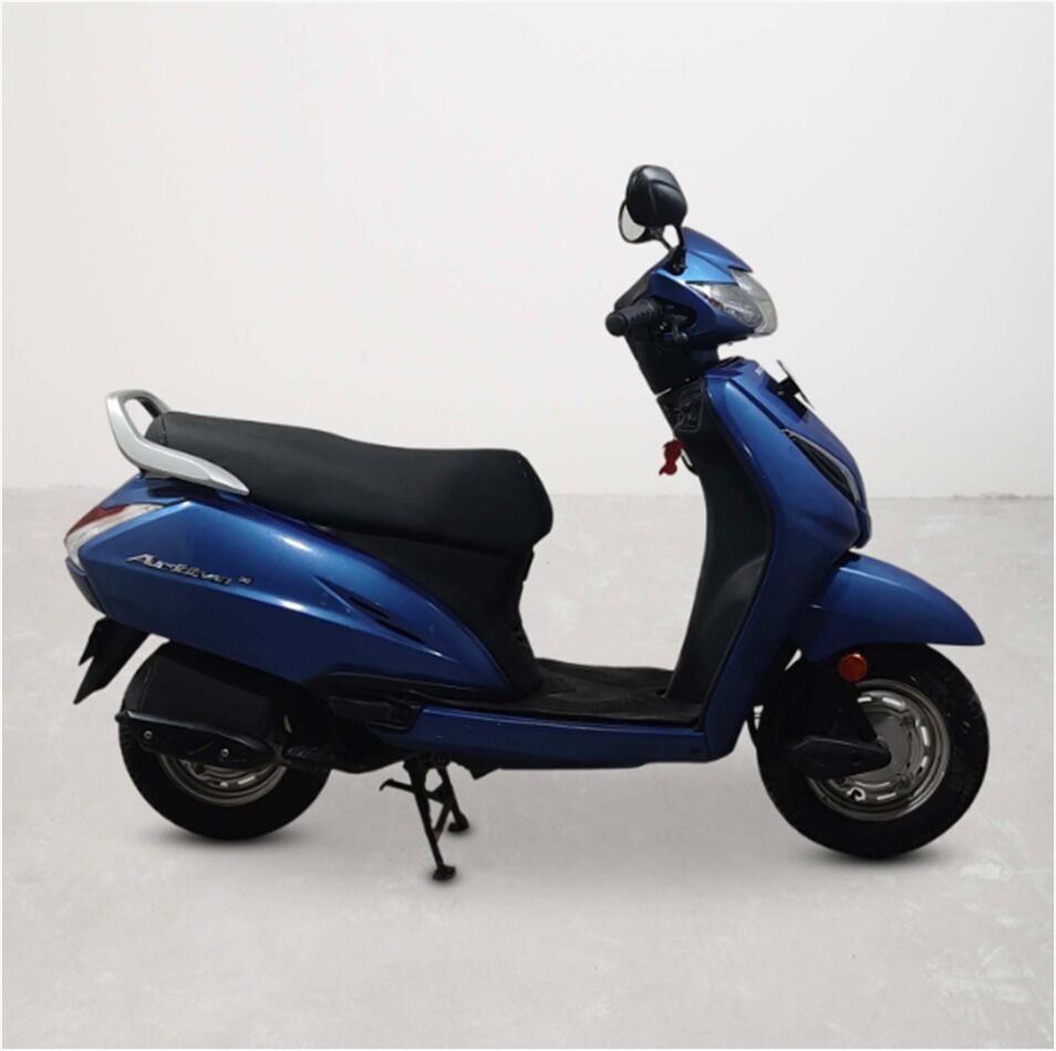 Purani activa on sale