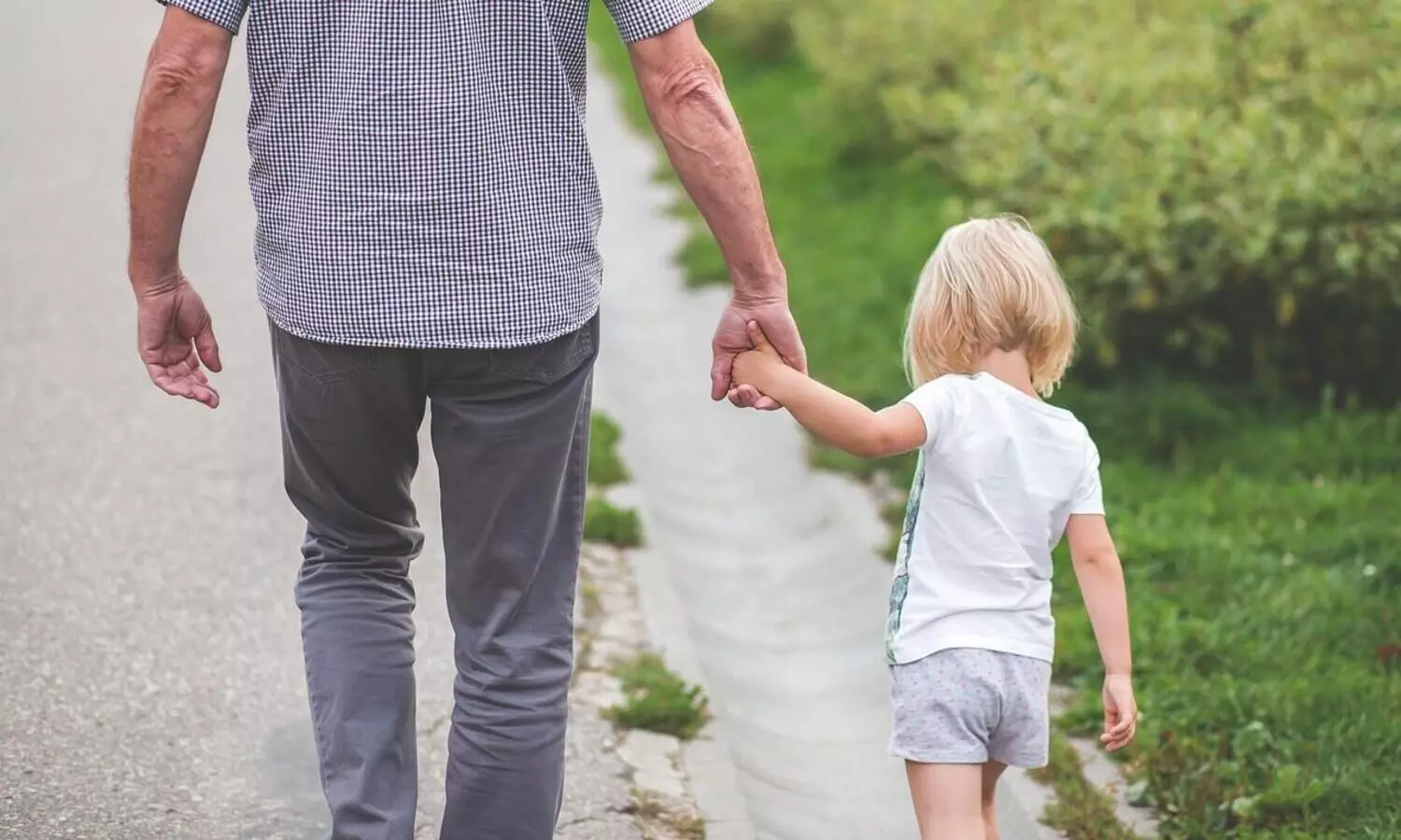 3 ways to bring in gentle parenting into your current parenting style