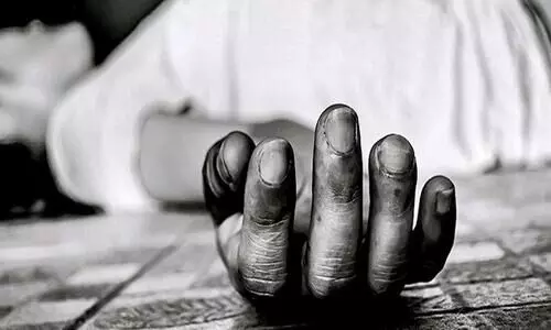 Guwahati: Girl dies by suicide after boyfriend leaks private photos