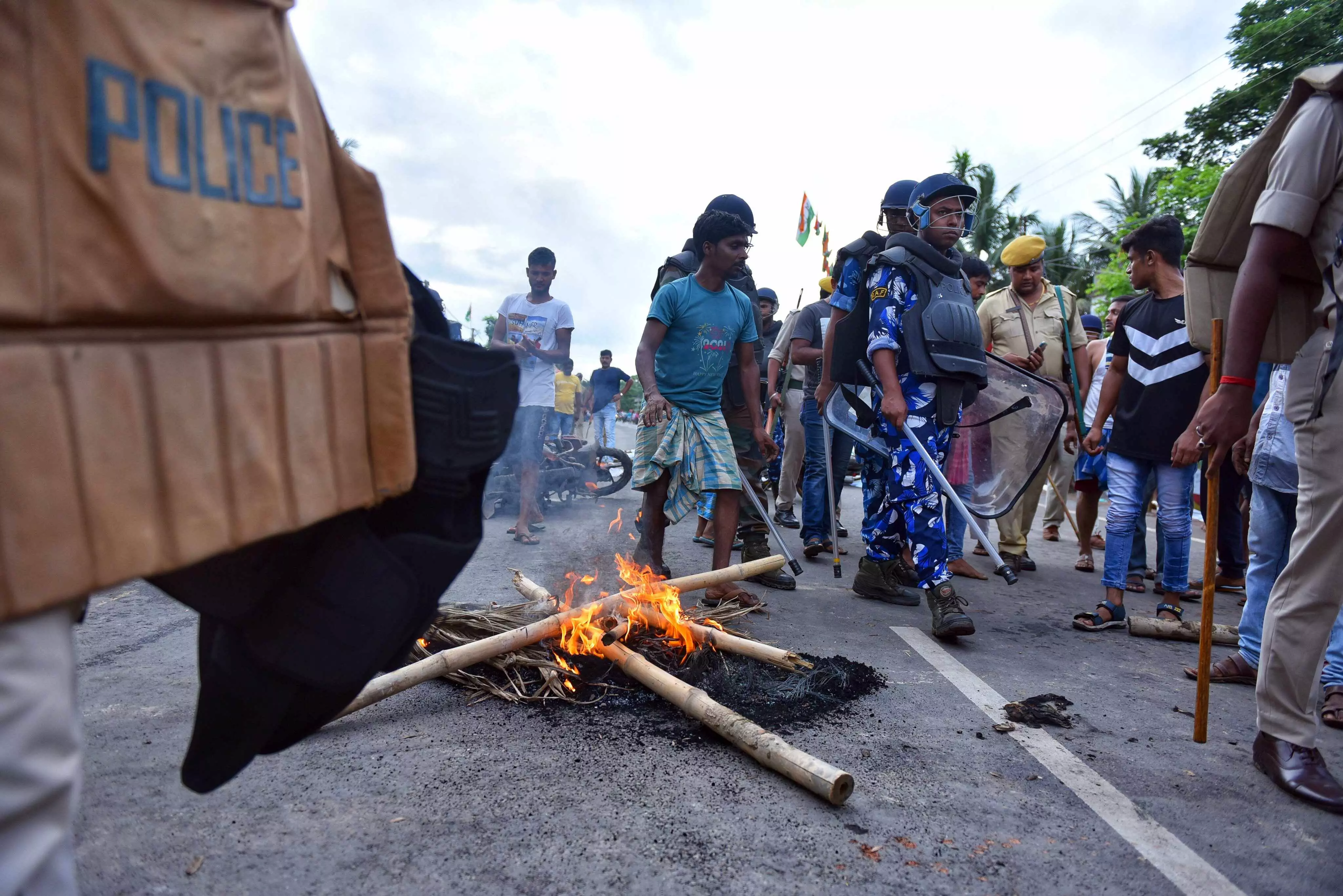 West Bengal Poll violence: 133 people take refuge in Assams Dhubri West Bengal Poll violence: 133 people take refuge in Assams Dhubri