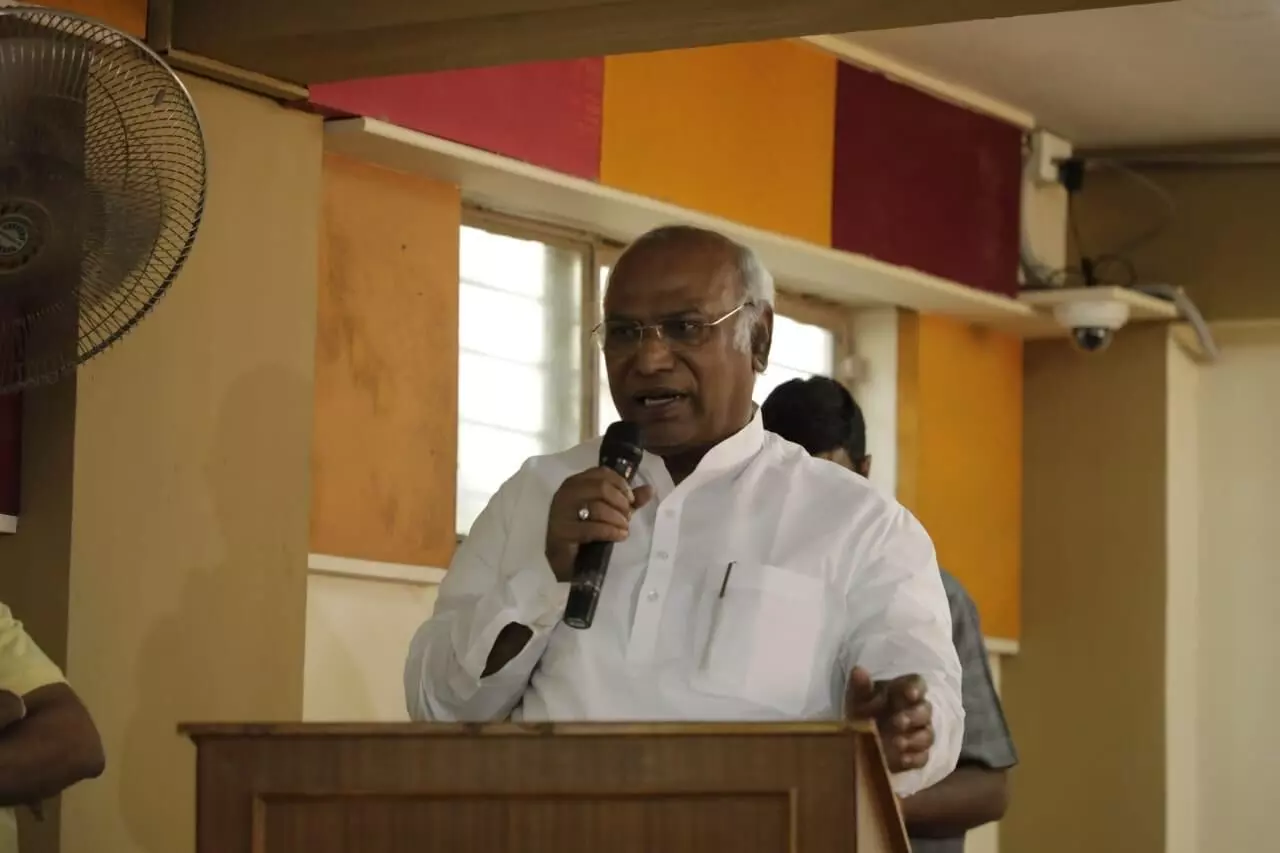 RSS files police complaints over Kharge’s ‘poisonous snake’ remark in Assam