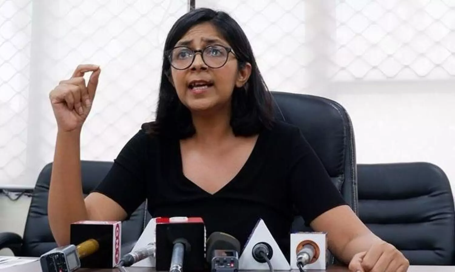 DCW chief urges Manipur govt to facilitate her visit to meet sexual assault survivors