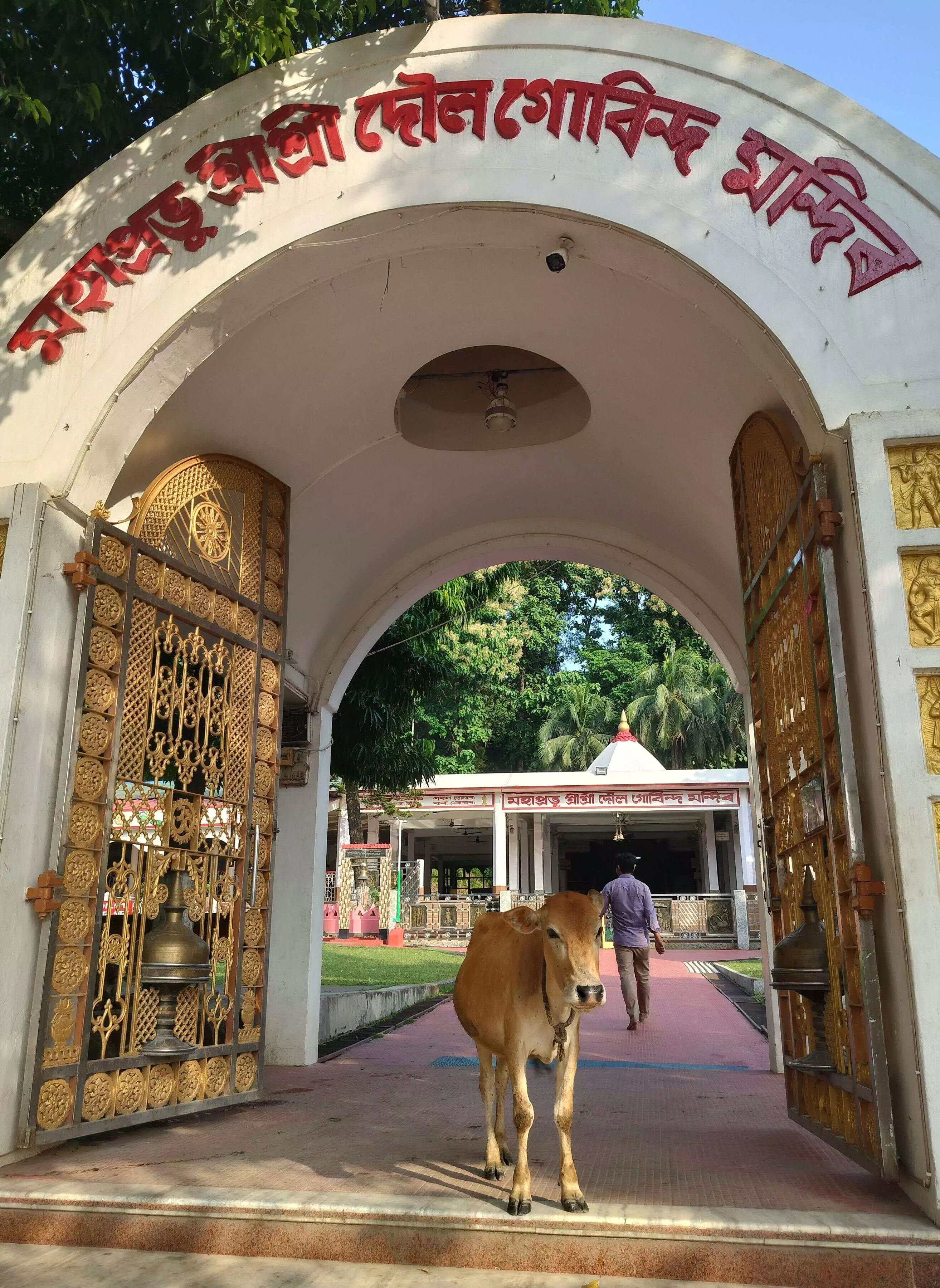 Entrance of Doul Govinda | AT Photo