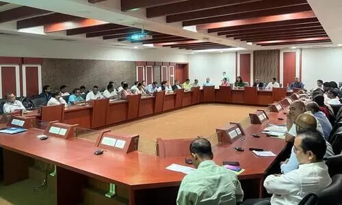 Guwahati: Meeting held regarding adequate wages for plantation workers