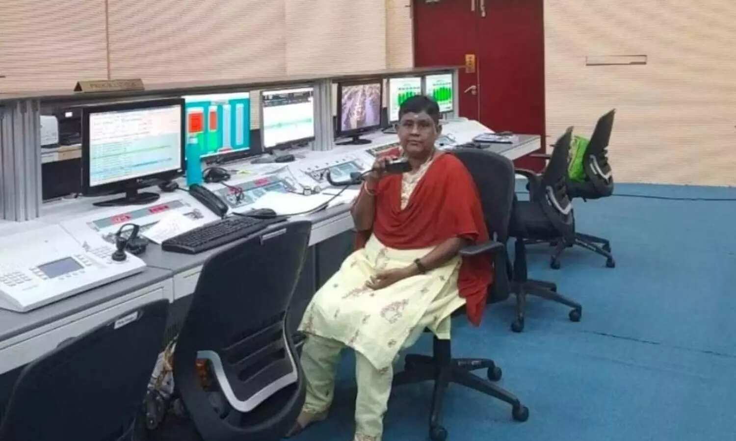 Valarmathi, voice behind Chandrayaan-3 launch countdown, passes away at 64