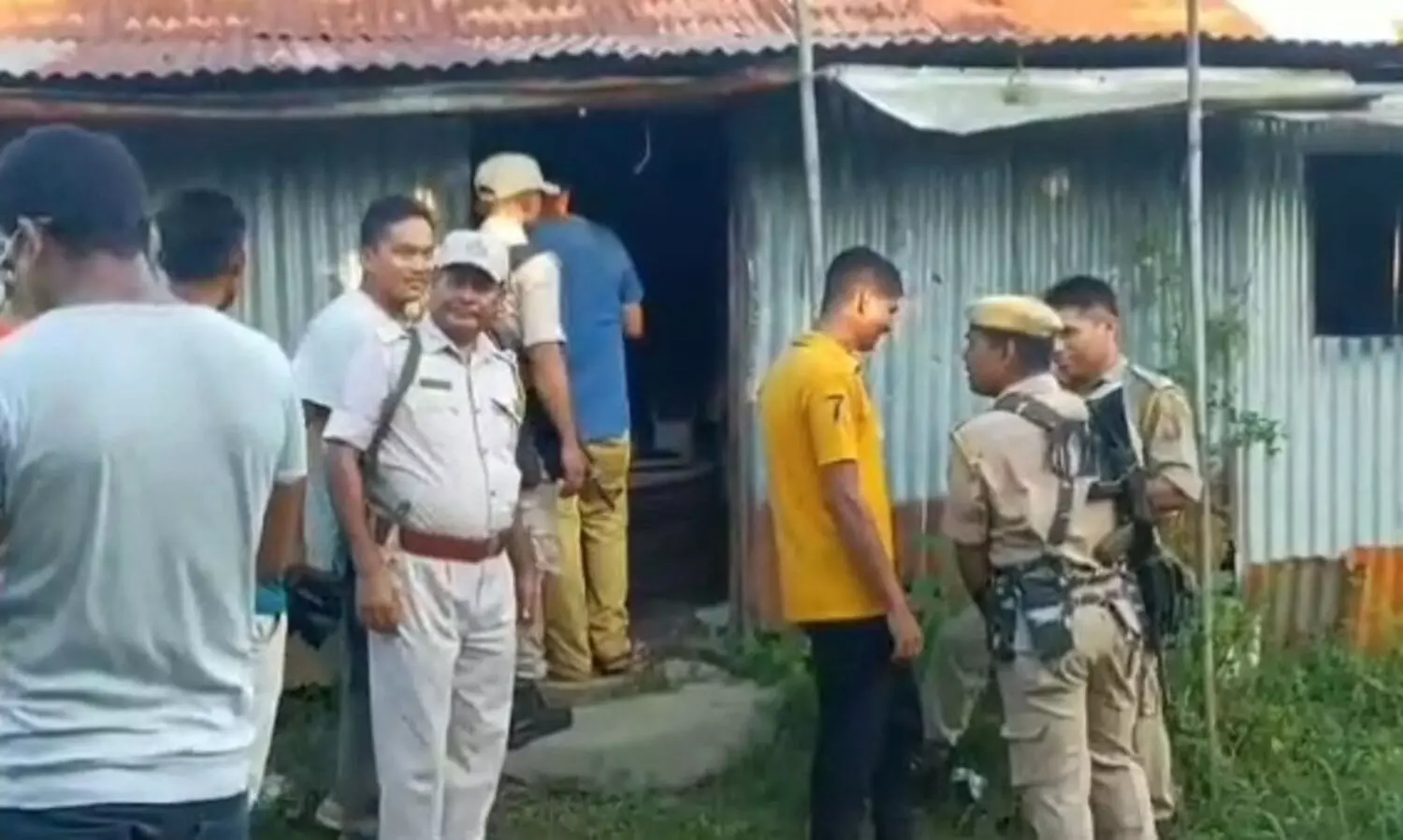 Drugs worth around Rs 4 cr seized in Assams Barpeta; 3 held