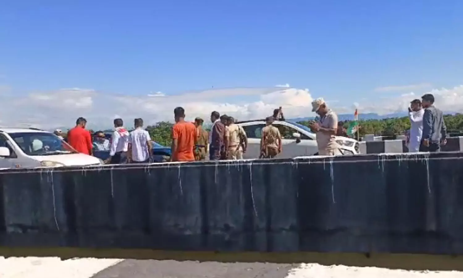 Silchar: Convoy of Congress MP Gaurav Gogoi meets with accident, several vehicles affected