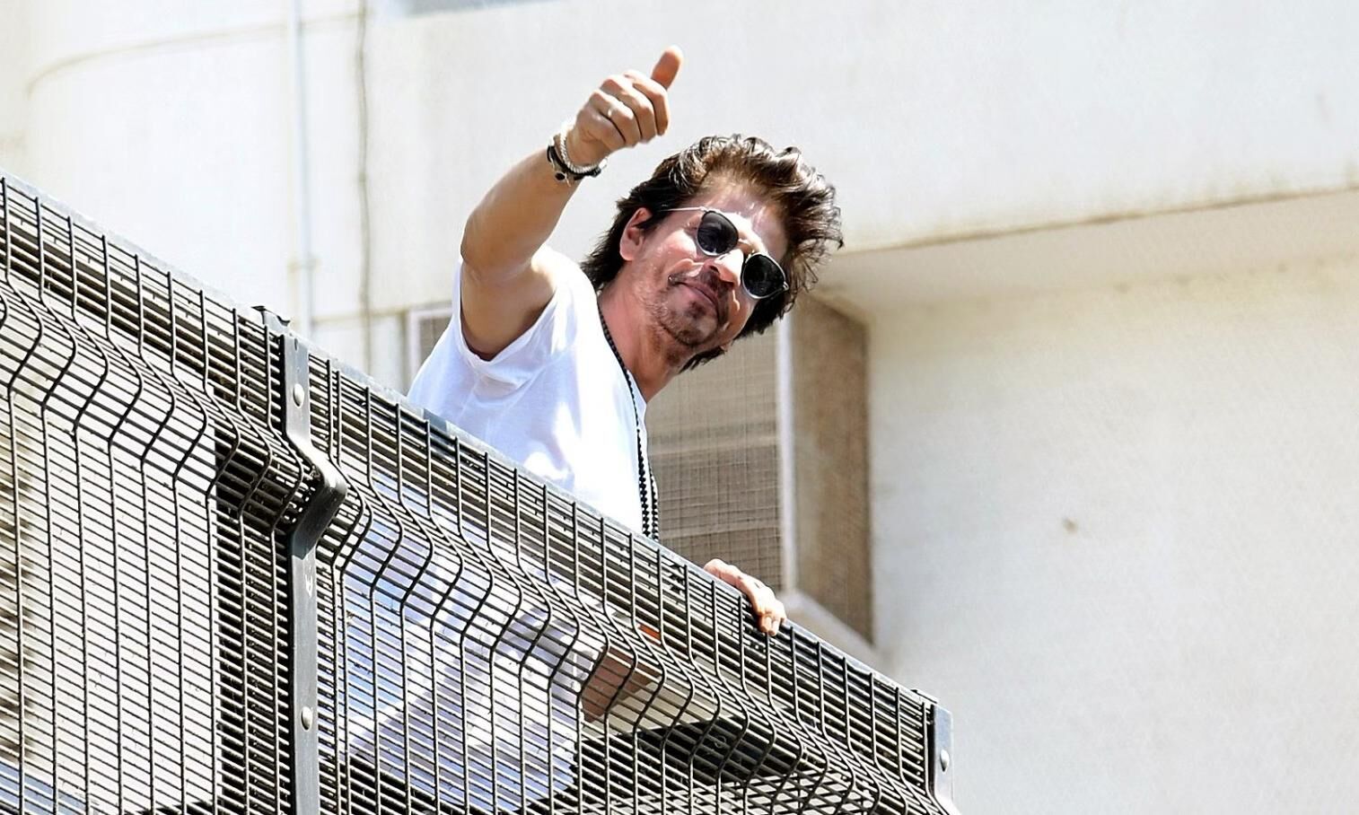 Shah Rukh Khan’s Security Raised To Y+ After Death Threats