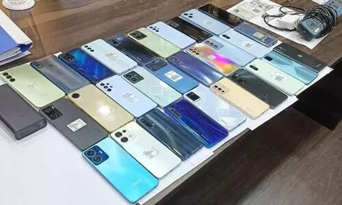 Irani gang members arrested in Assam, 40 mobile sets recovered